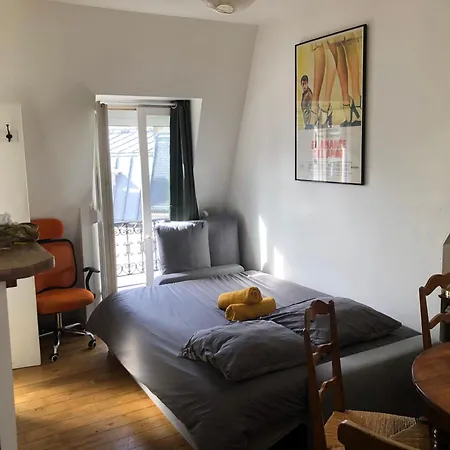 Apartment 2 Pieces Sous Les Toits 6 Personnes Calme Lumineux Equipe *