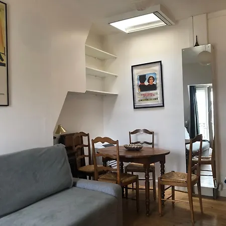 Apartment 2 Pieces Sous Les Toits 6 Personnes Calme Lumineux Equipe *