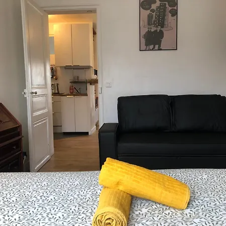 Apartment 2 Pieces Sous Les Toits 6 Personnes Calme Lumineux Equipe